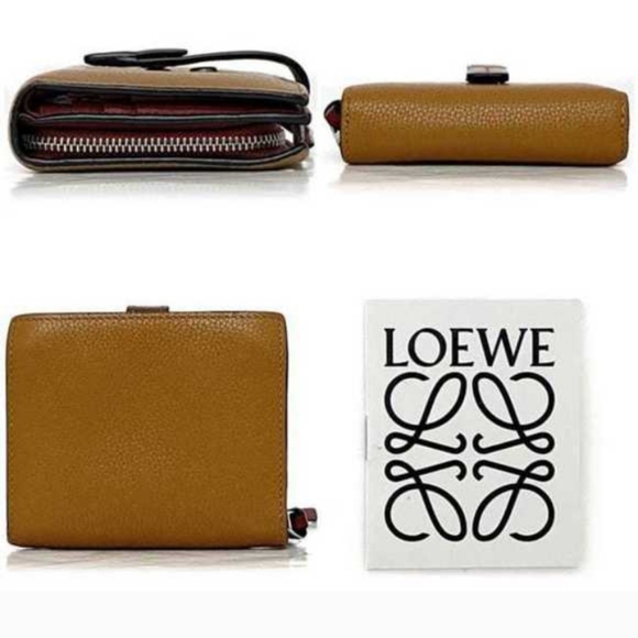 LOEWE CALFSKIN GRAINED LEATHER BiFOLD WALLET - Picture 8 of 9